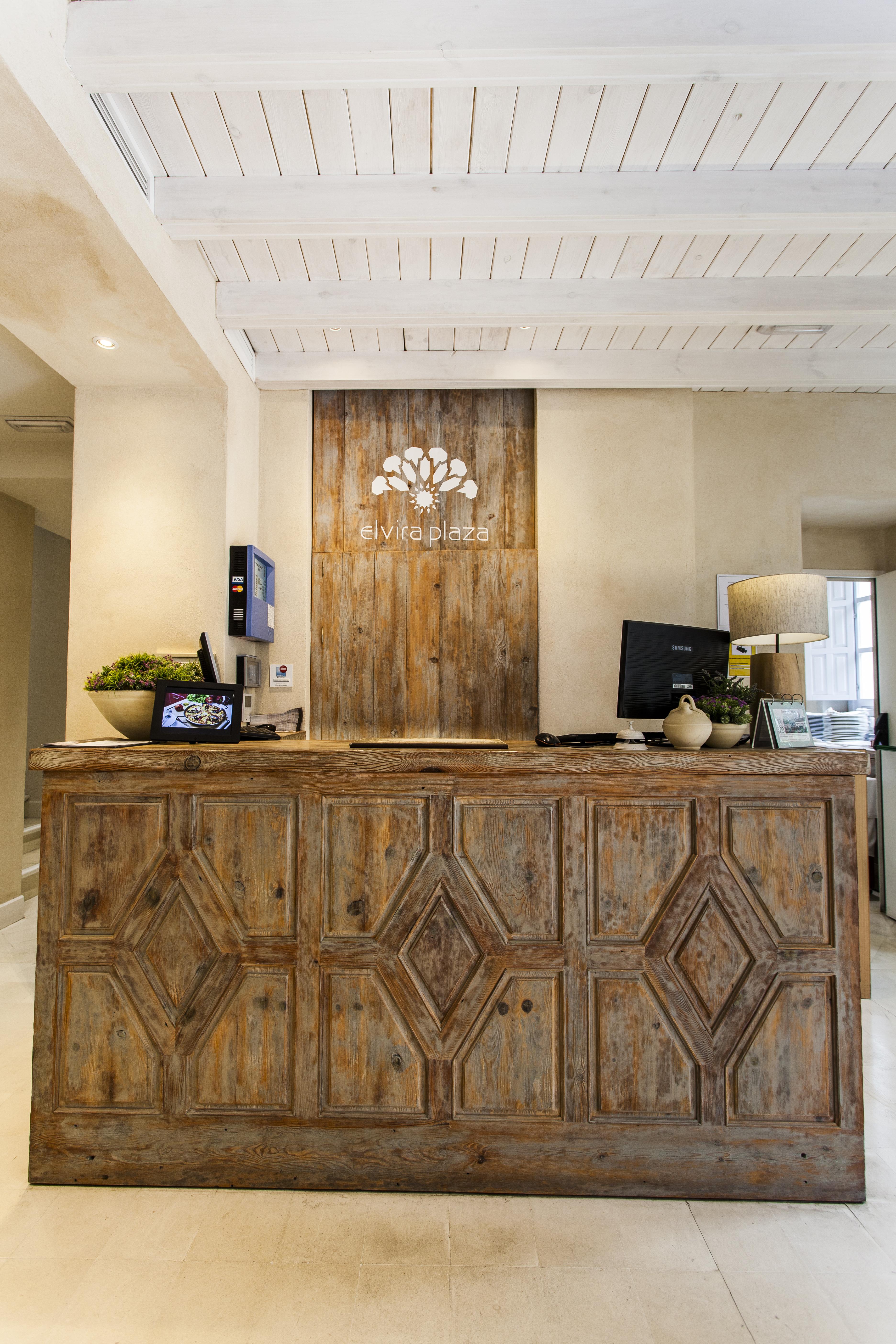Hotel Boutique Elvira Plaza Seville Ngoại thất bức ảnh