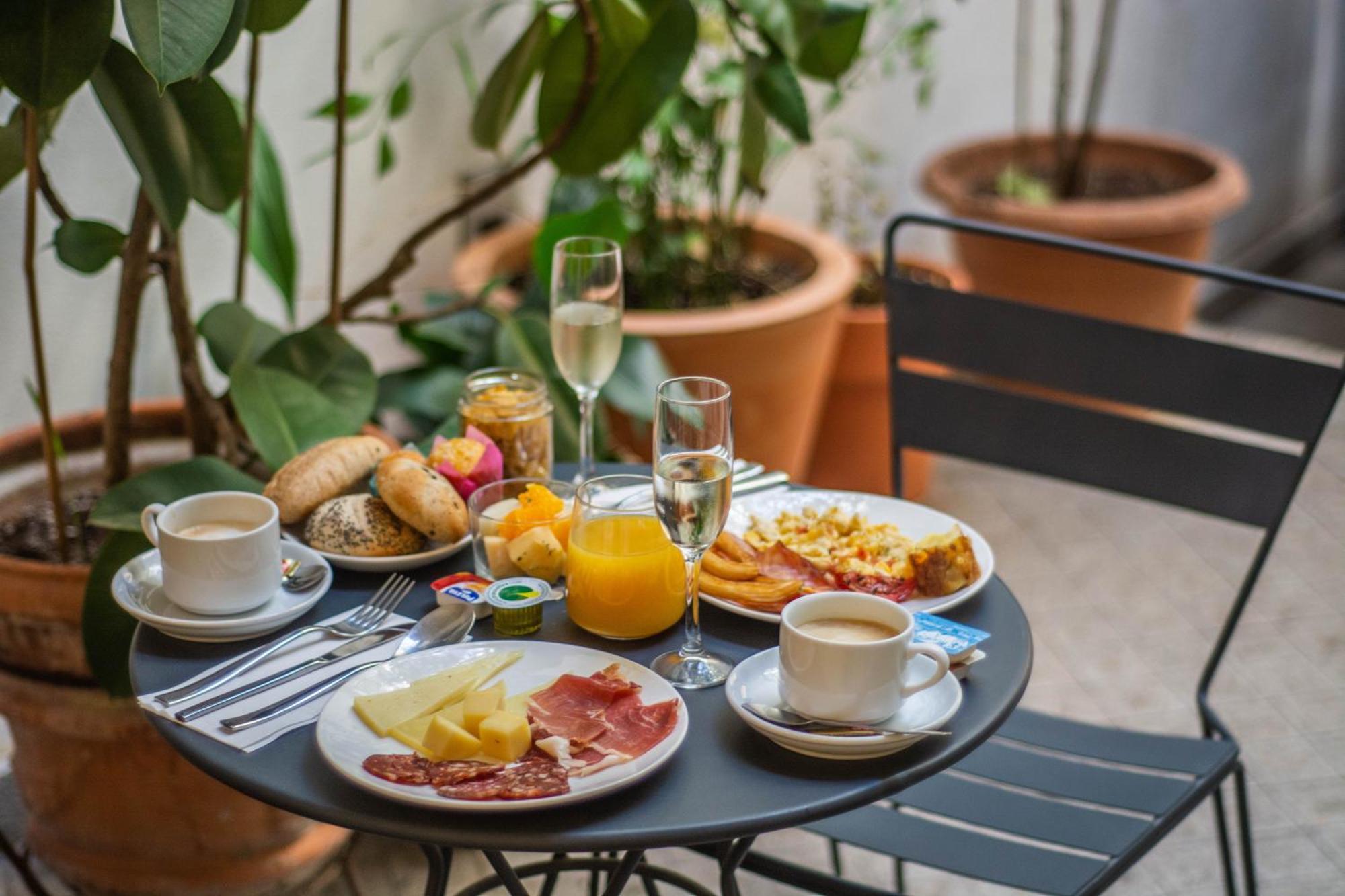 Hotel Boutique Elvira Plaza Seville Ngoại thất bức ảnh