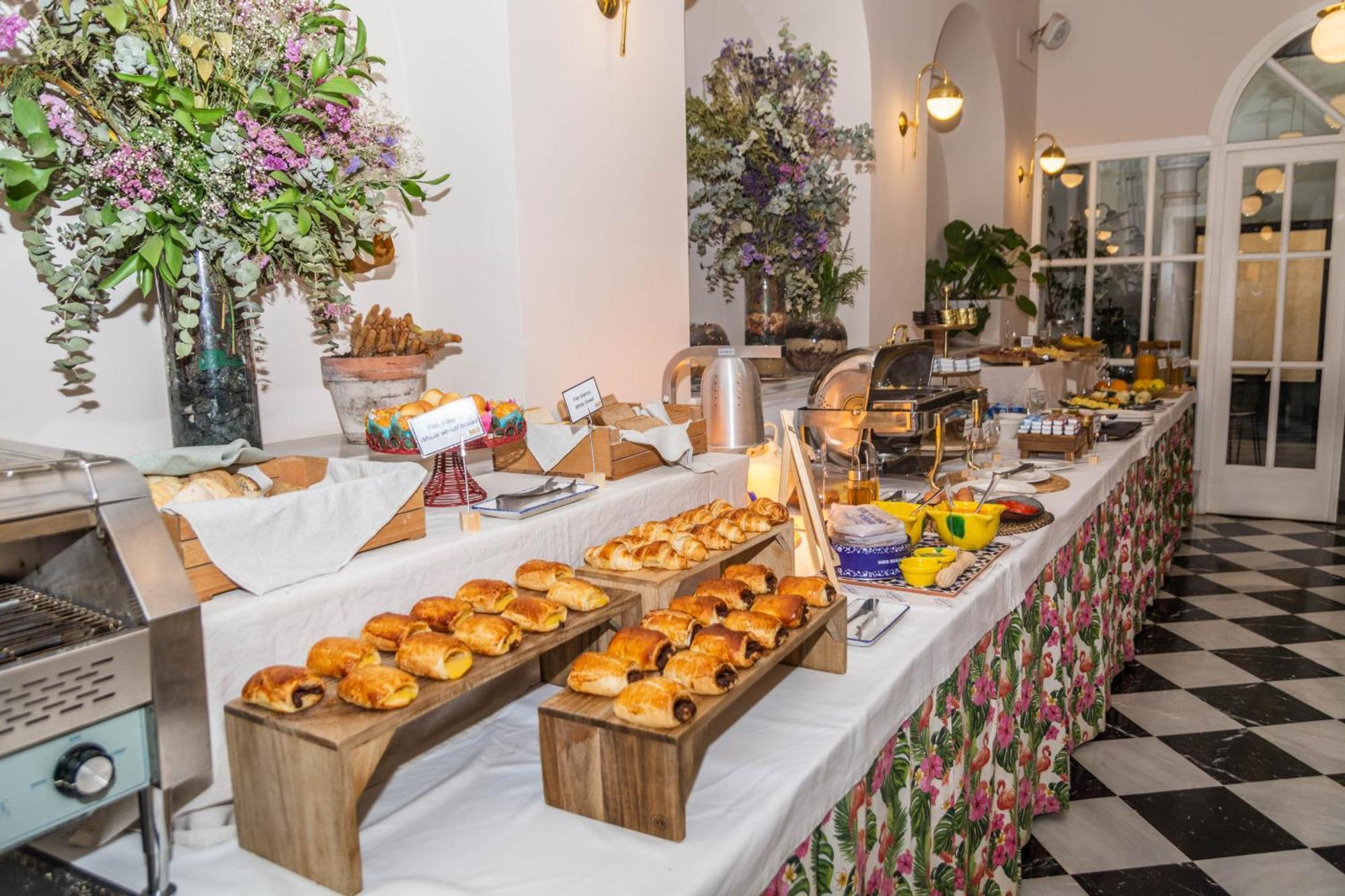 Hotel Boutique Elvira Plaza Seville Ngoại thất bức ảnh