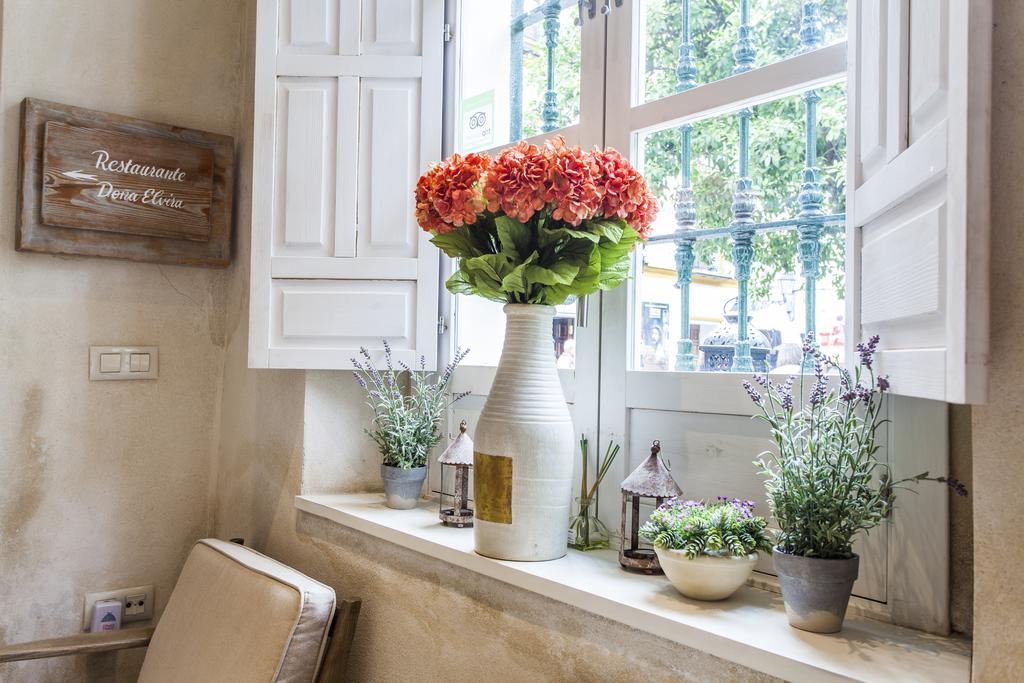 Hotel Boutique Elvira Plaza Seville Ngoại thất bức ảnh